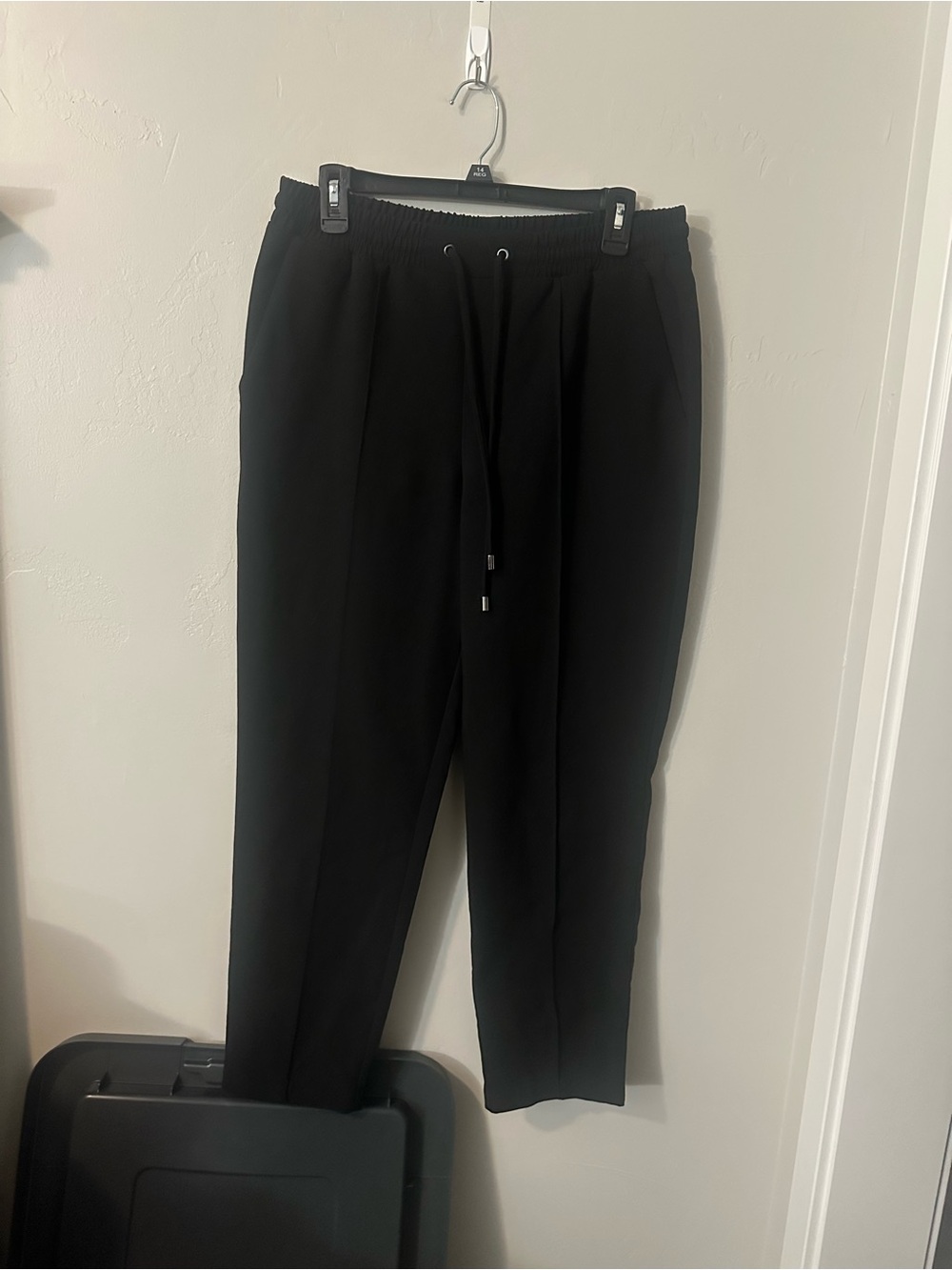 Nine West Black Women's Drawstring Tapered Joggers
